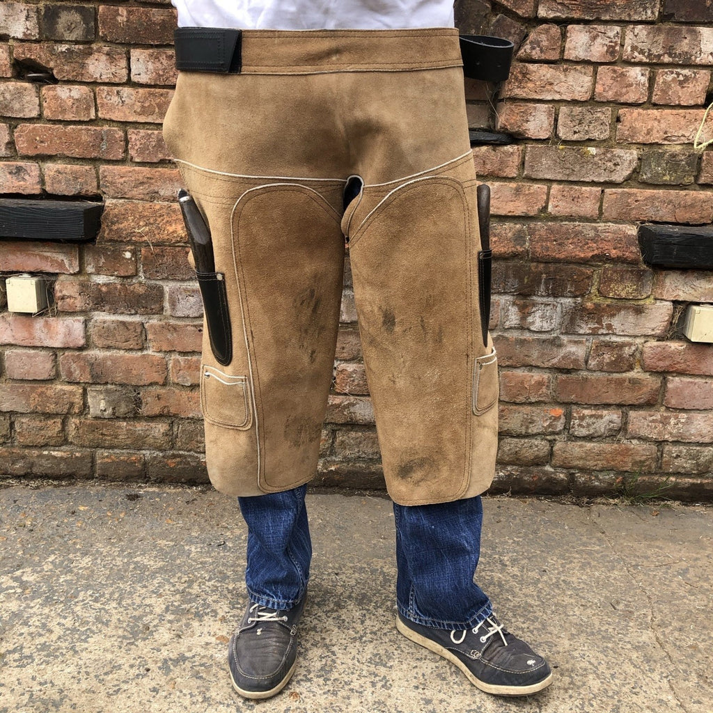Who Is A Farrier? What Are Farrier Chaps For